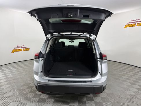 Certified 2024 Nissan Rogue S FWD image 5