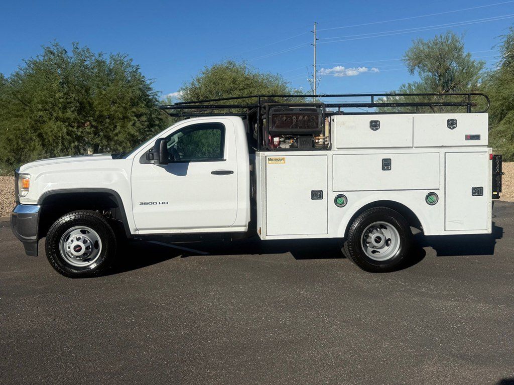 Used 2016 GMC Sierra 3500 2WD Regular Cab image 2