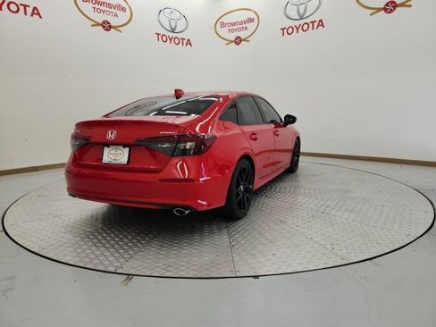 Used 2025 Honda Civic Sport image 8
