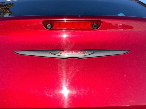 Used 2023 Chrysler 300 S image 30