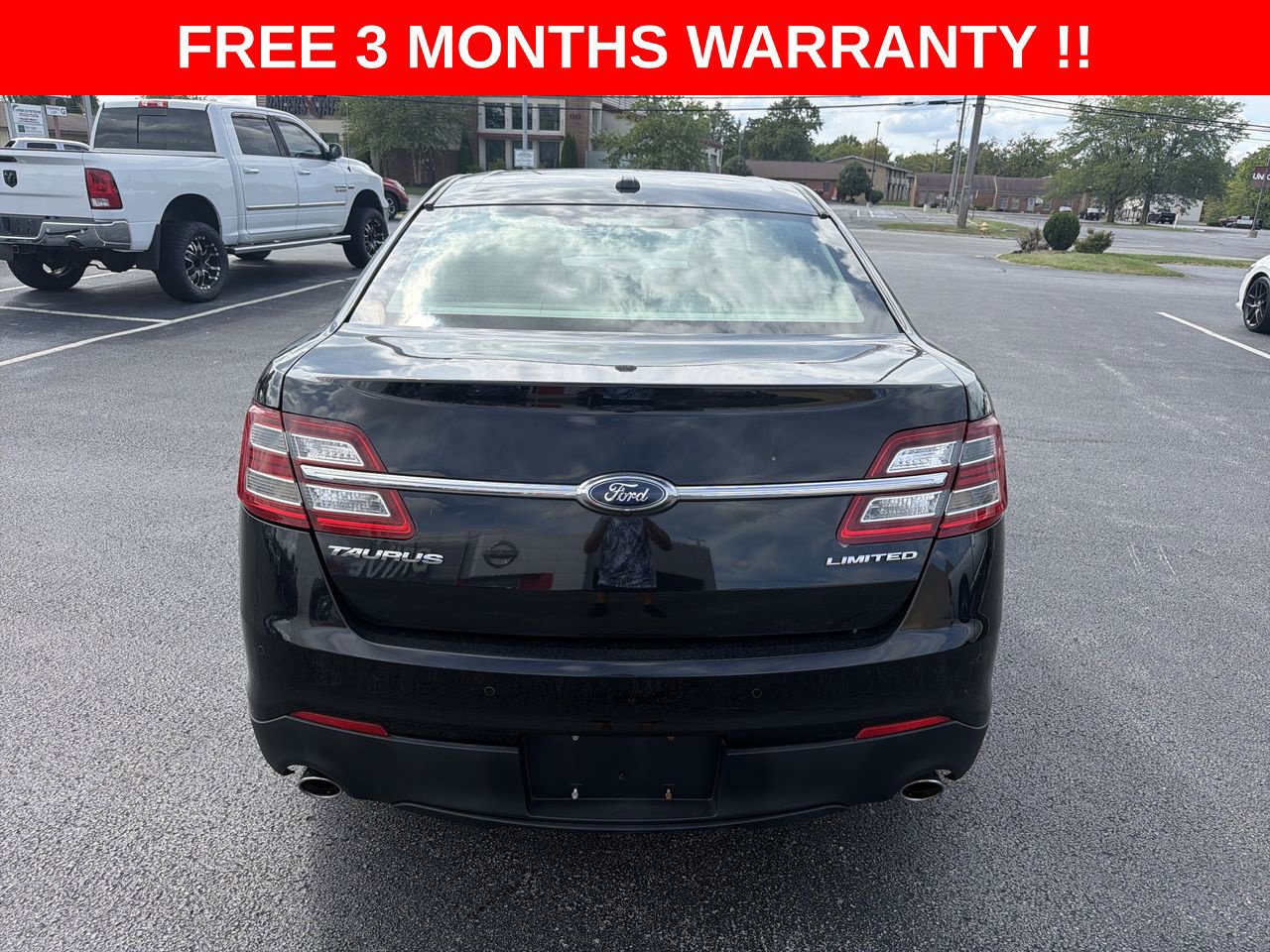 Used 2017 Ford Taurus Limited FWD image 29