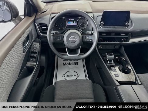Certified 2023 Nissan Rogue SV FWD image 20