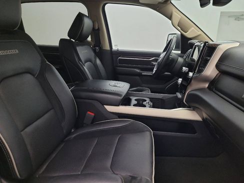 Used 2019 RAM 1500 Laramie RWD image 21