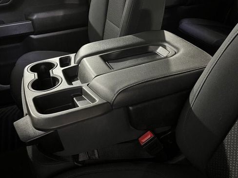 Used 2019 Chevrolet Silverado 1500 Custom w/ Custom Value Package image 38