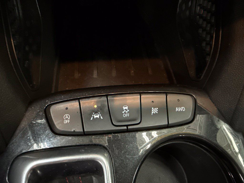 Used 2021 Chevrolet TrailBlazer RS w/ Sun and Liftgate Package AWD/4WD image 30