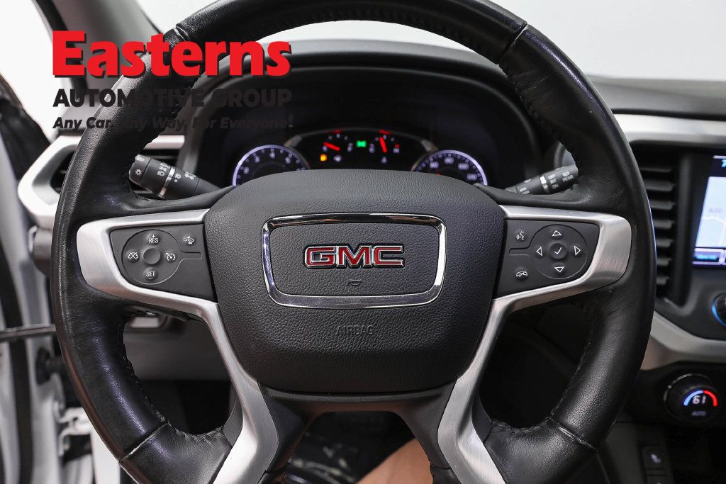 Used 2018 GMC Acadia SLT AWD/4WD image 10