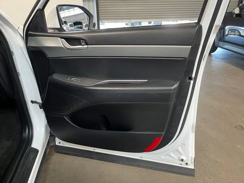 Used 2025 Hyundai Palisade SEL FWD image 13