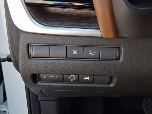 New 2026 Nissan Rogue Platinum image 21