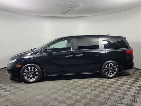 Certified 2024 Honda Odyssey EX-L image 9