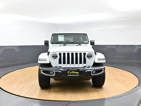 Used 2022 Jeep Wrangler Unlimited Sahara w/ Cold Weather Group AWD/4WD image 6