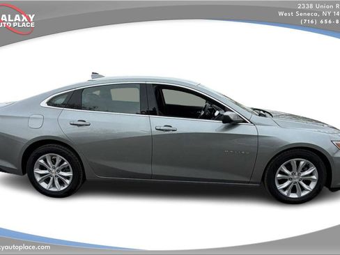 Used 2024 Chevrolet Malibu LT FWD image 4