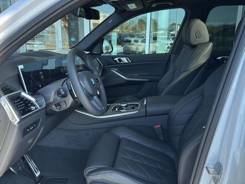 New 2026 BMW X5 sDrive40i w/ M Sport Package image 7