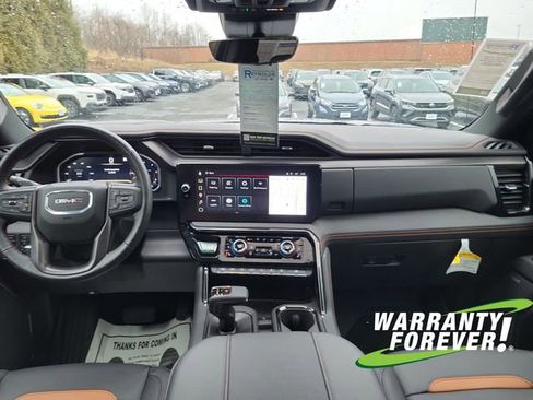 Used 2023 GMC Sierra 1500 AT4 w/ AT4 Premium Package image 10