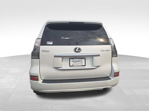 Used 2021 Lexus GX 460 Premium w/ Premium Package AWD/4WD image 4