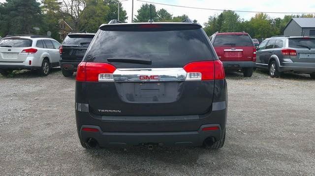 Used 2015 GMC Terrain SLE w/ Chrome Edition FWD image 4