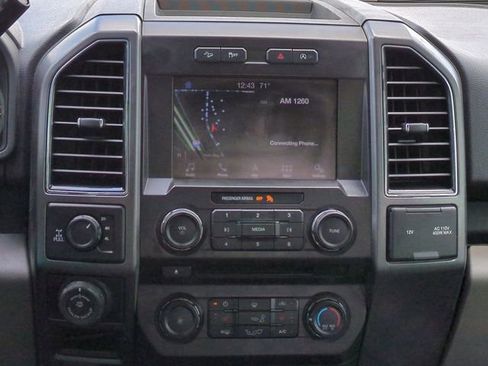 Used 2018 Ford F150 XLT w/ Equipment Group 302A Luxury image 18