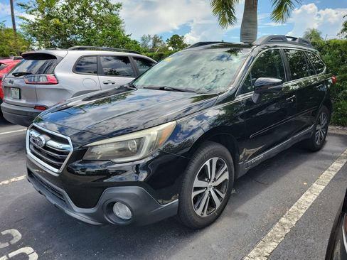 Used 2019 Subaru Outback 2.5i Limited AWD/4WD image 1