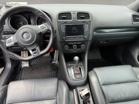 Used 2014 Volkswagen GTI Driver's Edition FWD image 10