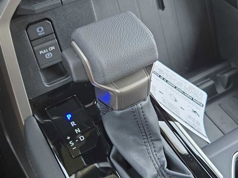 New 2025 Toyota Tundra Limited image 6