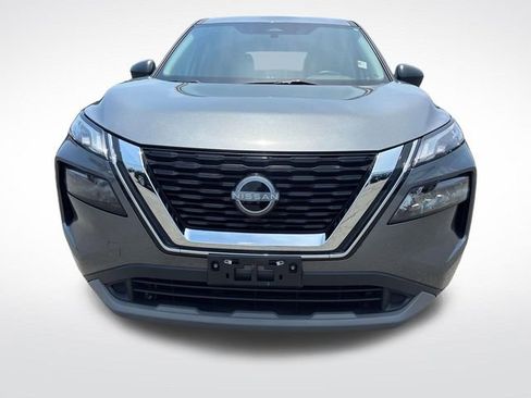 Used 2023 Nissan Rogue S image 6
