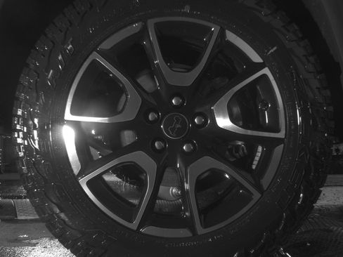 Used 2025 Jeep Compass Trailhawk AWD/4WD image 13