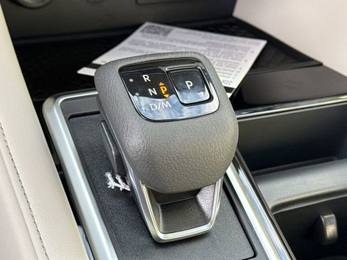 New 2026 Nissan Pathfinder SL w/ SL Premium Package image 30