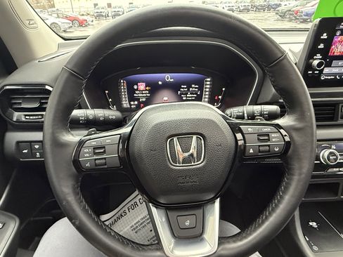 Used 2023 Honda Pilot Elite image 17