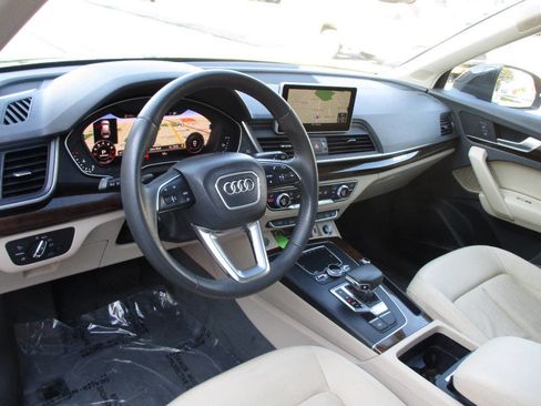 Used 2018 Audi Q5 2.0T Premium Plus AWD/4WD image 17