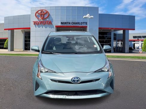 Used 2018 Toyota Prius Three w/ Advanced Technology Package FWD image 2