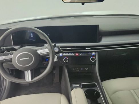 Used 2025 Hyundai Sonata SEL FWD image 19