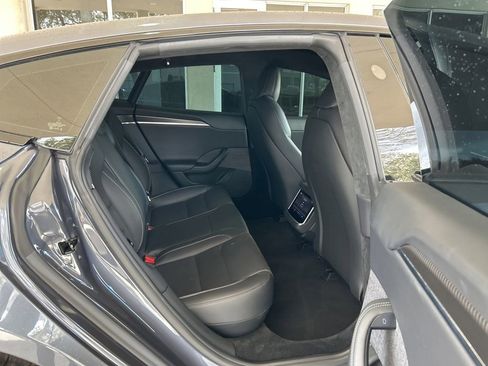 Used 2022 Tesla Model S Plaid image 29