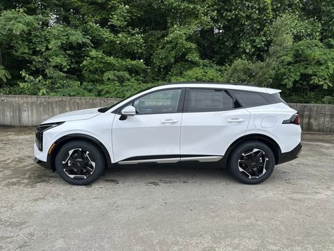 New 2026 Kia Sportage SX image 9