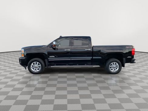 Used 2015 Chevrolet Silverado 3500 High Country image 4