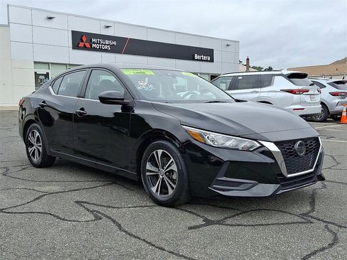 Used 2021 Nissan Sentra SV image 1