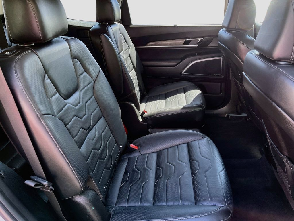Used 2022 Kia Telluride SX w/ SX Prestige Package AWD/4WD image 31