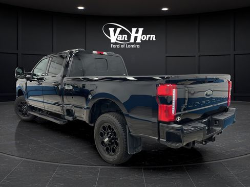 Used 2025 Ford F250 XLT w/ Black Appearance Package AWD/4WD image 5