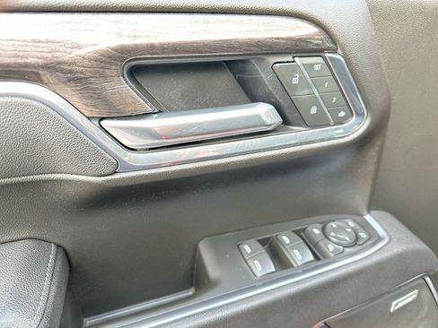 Used 2025 Chevrolet Silverado 1500 LTZ w/ LTZ Premium Package image 13