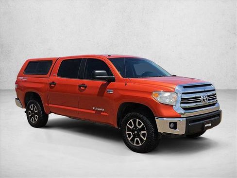 Used 2017 Toyota Tundra SR5 w/ TRD Off Road Package AWD/4WD image 3