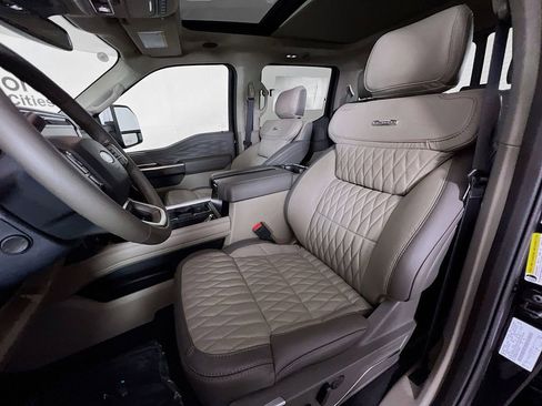 New 2026 Ford F350 Platinum w/ Platinum Plus Package image 25