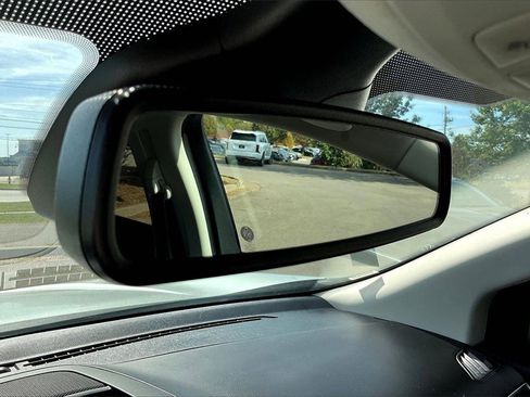 Used 2024 Ford Edge Titanium image 25