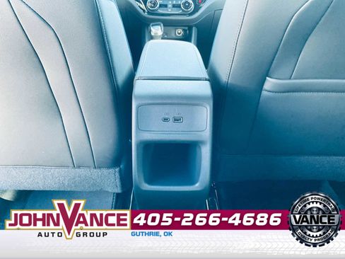 Used 2025 Buick Envista Sport Touring image 18