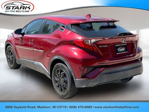 Used 2018 Toyota C-HR XLE FWD image 4