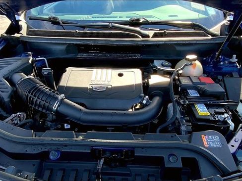 Used 2023 Cadillac XT5 Premium Luxury w/ LPO, Floor Liner Package image 9