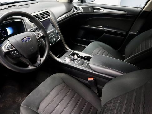 Certified 2019 Ford Fusion SE image 23