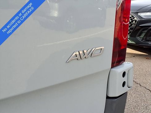 Used 2023 Mercedes-Benz Sprinter 2500 image 11