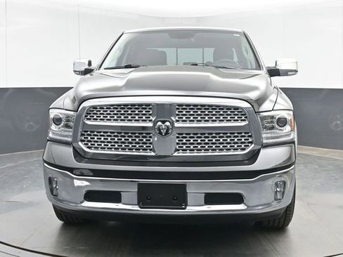Used 2016 RAM 1500 Laramie w/ Convenience Group AWD/4WD image 3