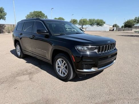 Used 2023 Jeep Grand Cherokee L Laredo RWD image 4