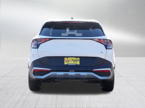 Certified 2024 Kia Sportage EX image 6