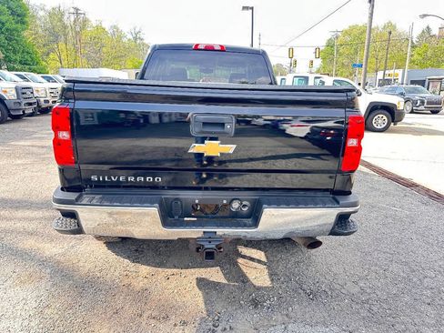 Used 2017 Chevrolet Silverado 2500 W/T w/ WT Convenience Package AWD/4WD image 4