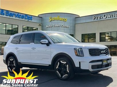 Used 2025 Kia Telluride S